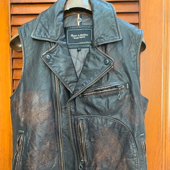 Stylish Men'sLeather Vest - Black/Brown Ombre - Size Small